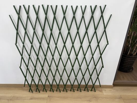 حصار بامبو سازگار با محیط زیست قابل گسترش با قاب با پوشش پودری و اندازه سفارشی برای حریم خصوصی در فضای باز